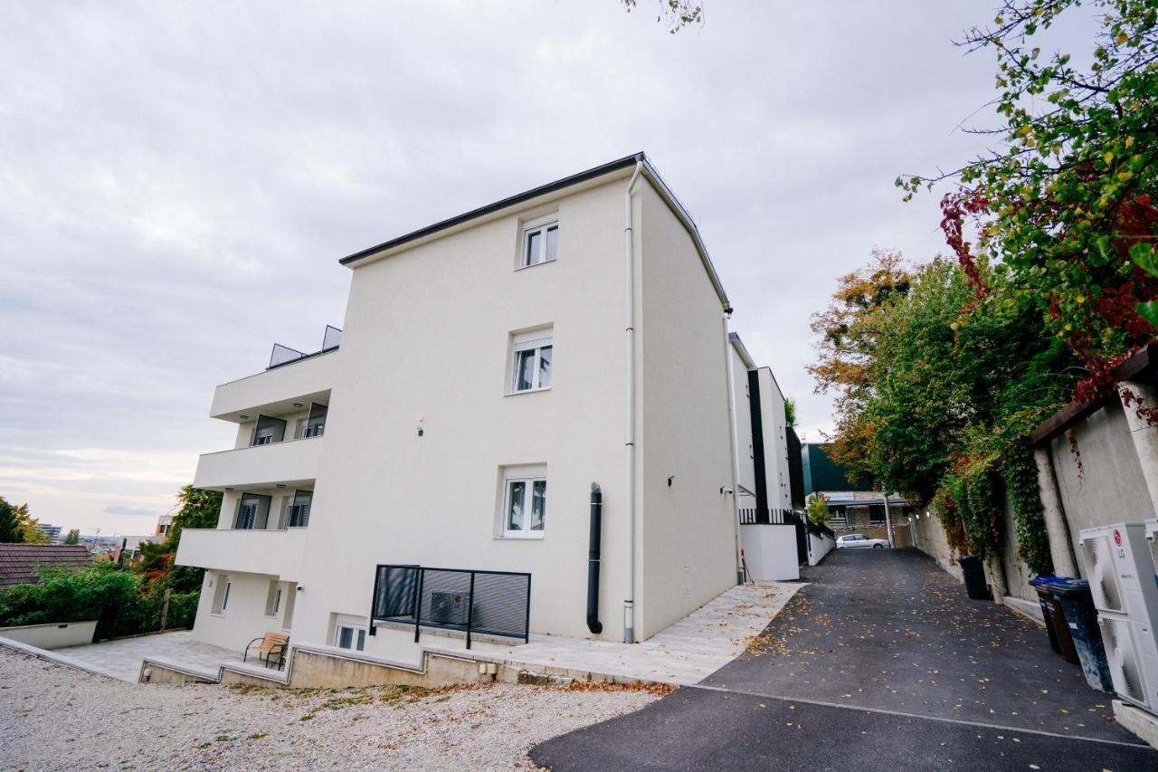 Rooms At Zajceva 34 Zagreb Ngoại thất bức ảnh